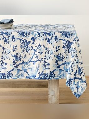 Pottery Barn Nola Cotton Linen Tablecloth Blue White Floral Bird 70” x 126” NWT